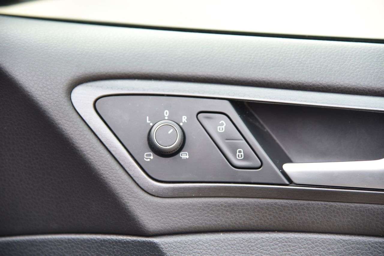 2018 VOLKSWAGEN GOLF 2018 VOLKSWAGEN GOLF