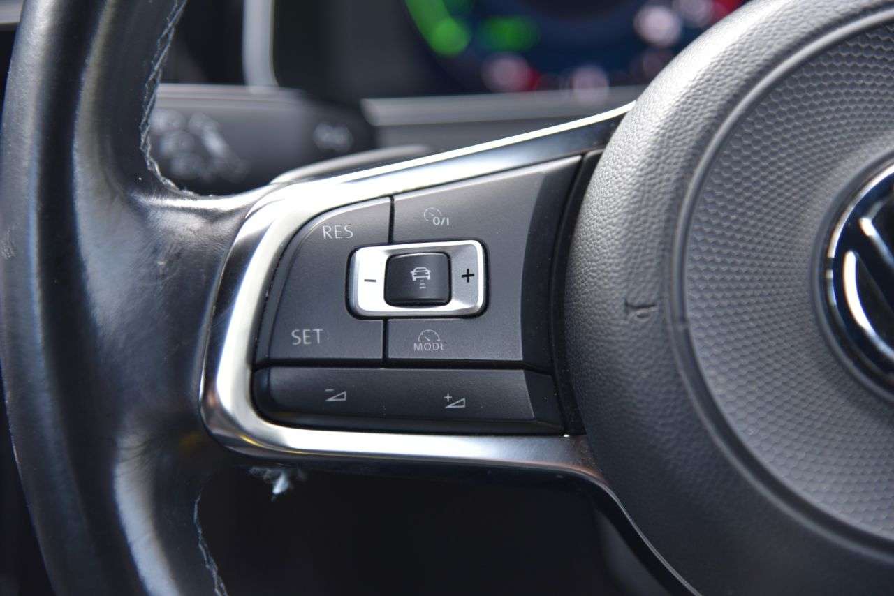 2018 VOLKSWAGEN GOLF 2018 VOLKSWAGEN GOLF