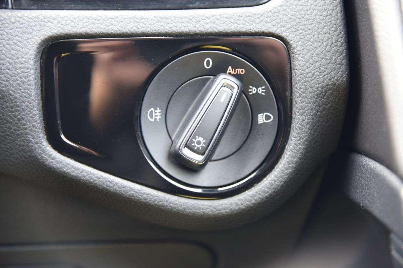 2018 VOLKSWAGEN GOLF 2018 VOLKSWAGEN GOLF