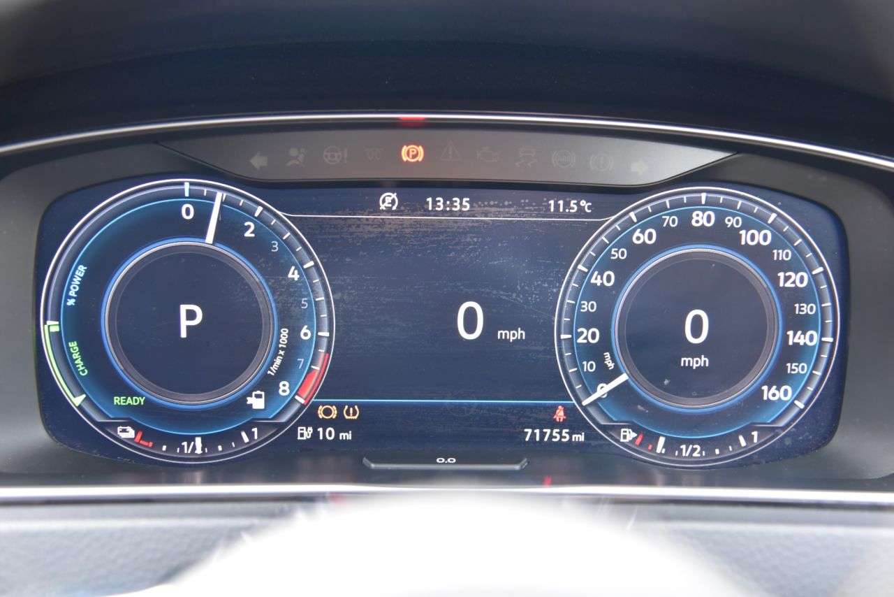 2018 VOLKSWAGEN GOLF 2018 VOLKSWAGEN GOLF