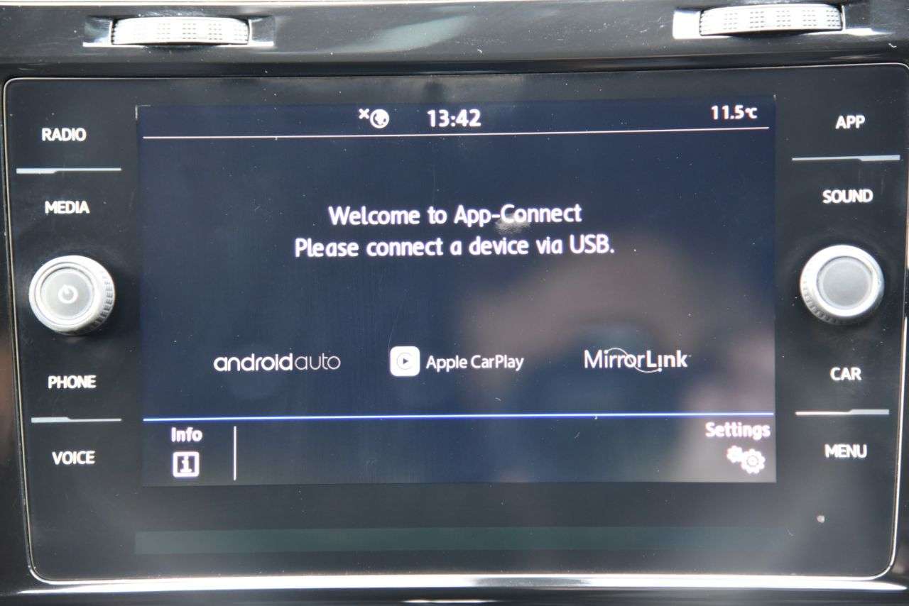 2018 VOLKSWAGEN GOLF 2018 VOLKSWAGEN GOLF