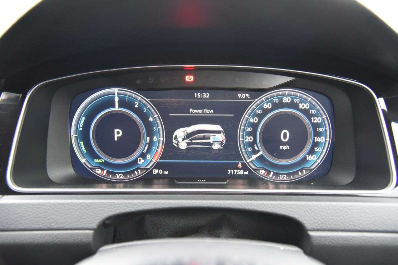 2018 VOLKSWAGEN GOLF 2018 VOLKSWAGEN GOLF