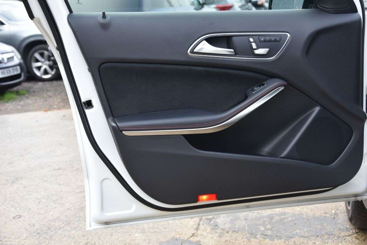 2018 MERCEDES-BENZ GLA 2018 MERCEDES-BENZ GLA