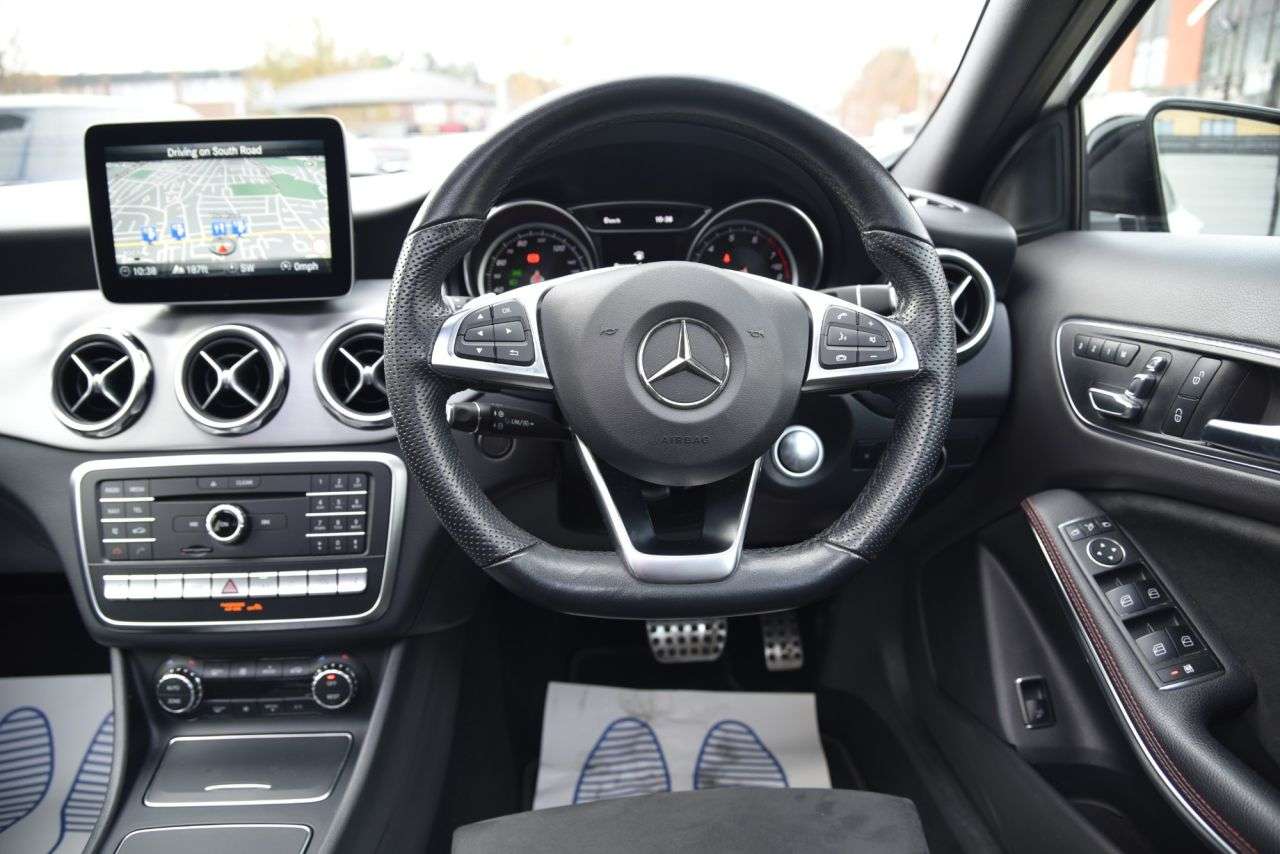 2018 MERCEDES-BENZ GLA 2018 MERCEDES-BENZ GLA