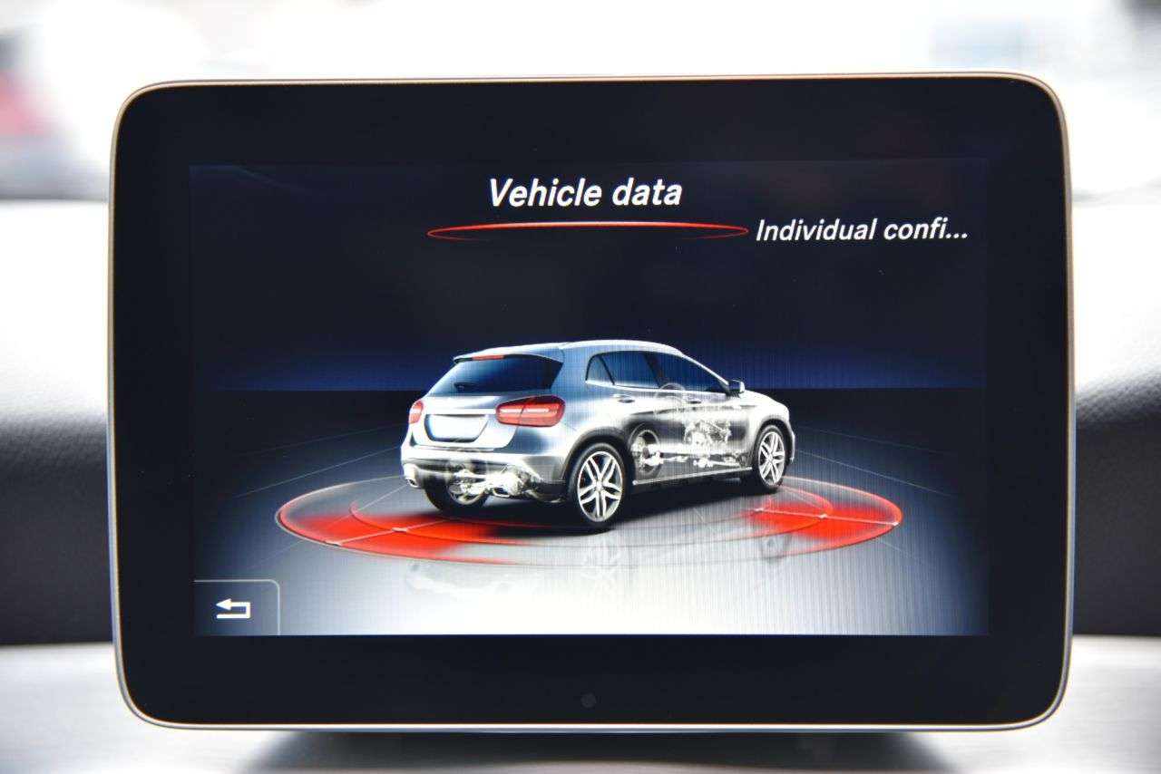 2018 MERCEDES-BENZ GLA 2018 MERCEDES-BENZ GLA