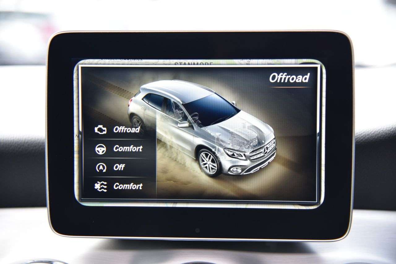 2018 MERCEDES-BENZ GLA 2018 MERCEDES-BENZ GLA