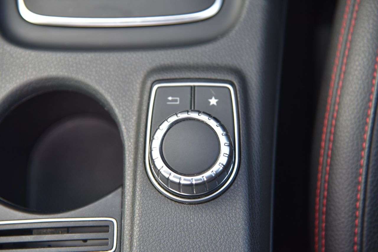 2018 MERCEDES-BENZ GLA 2018 MERCEDES-BENZ GLA