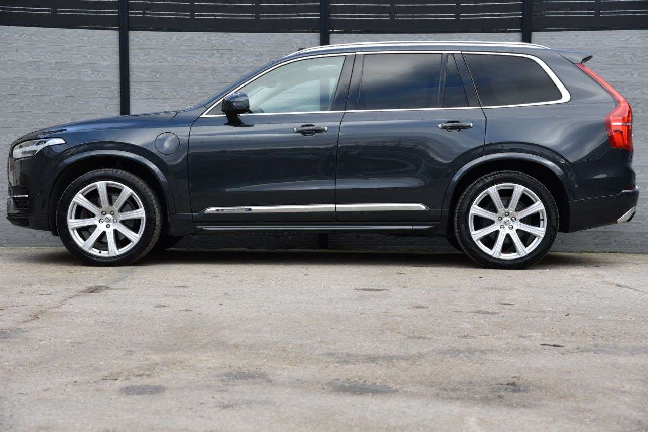 2017 VOLVO XC90 2017 VOLVO XC90