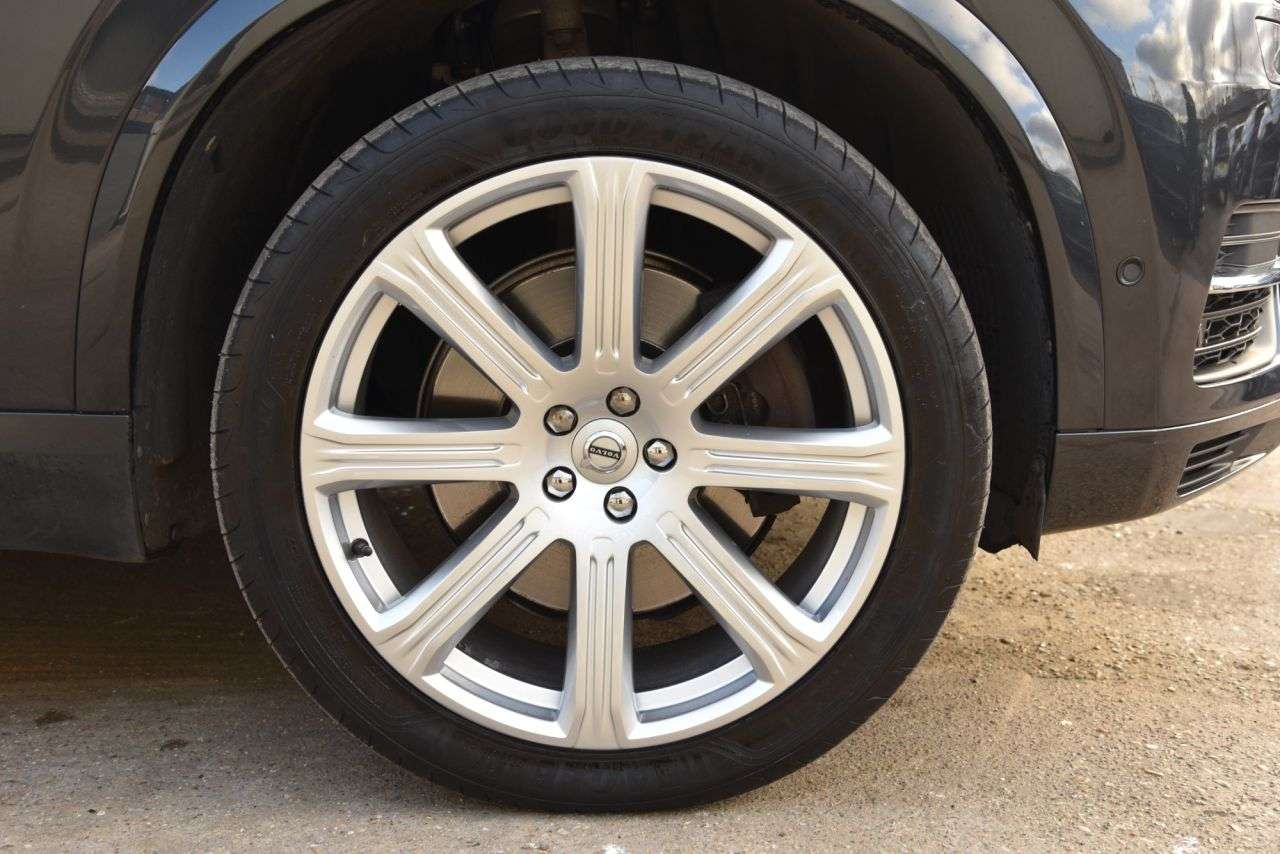 2017 VOLVO XC90 2017 VOLVO XC90