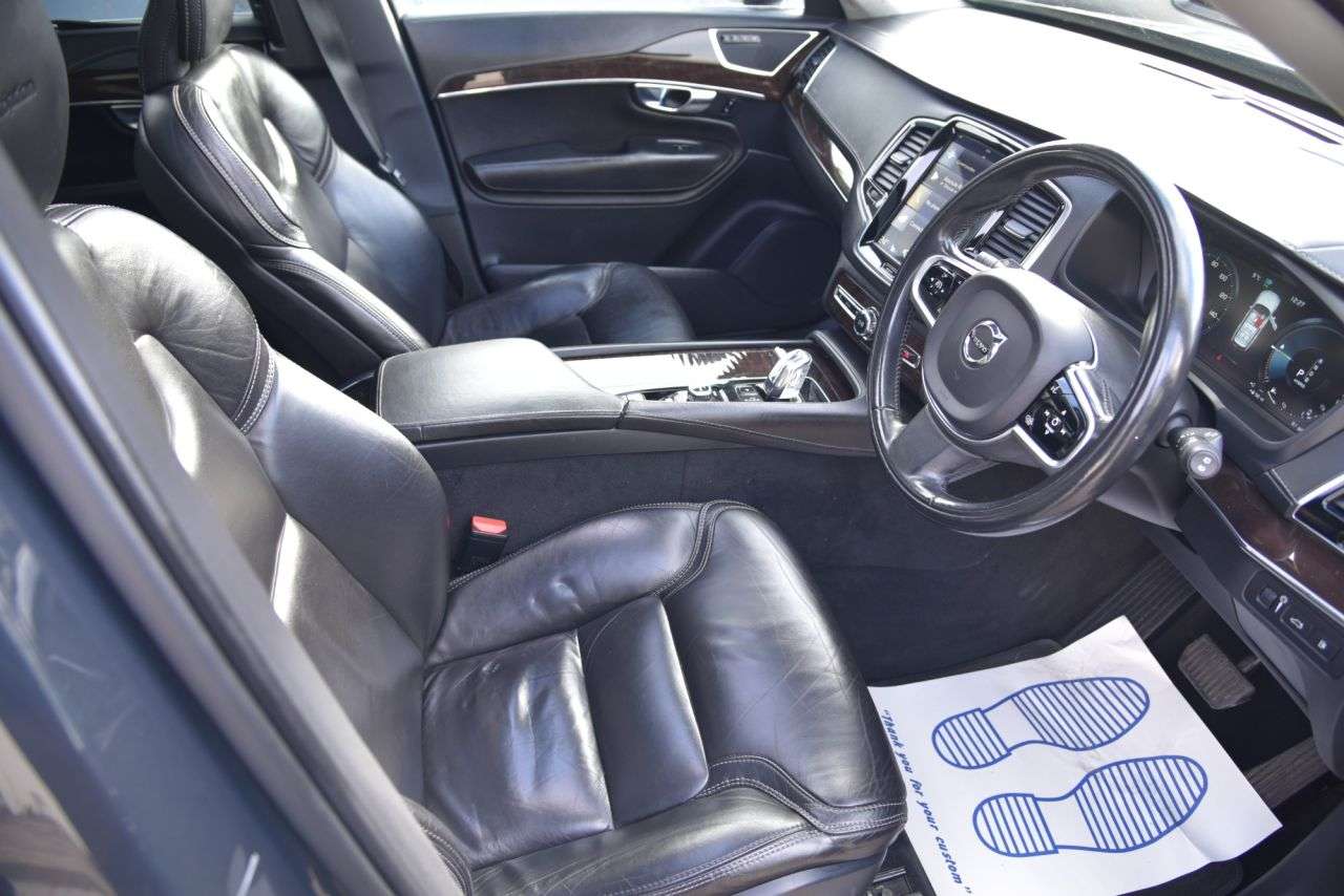 2017 VOLVO XC90 2017 VOLVO XC90