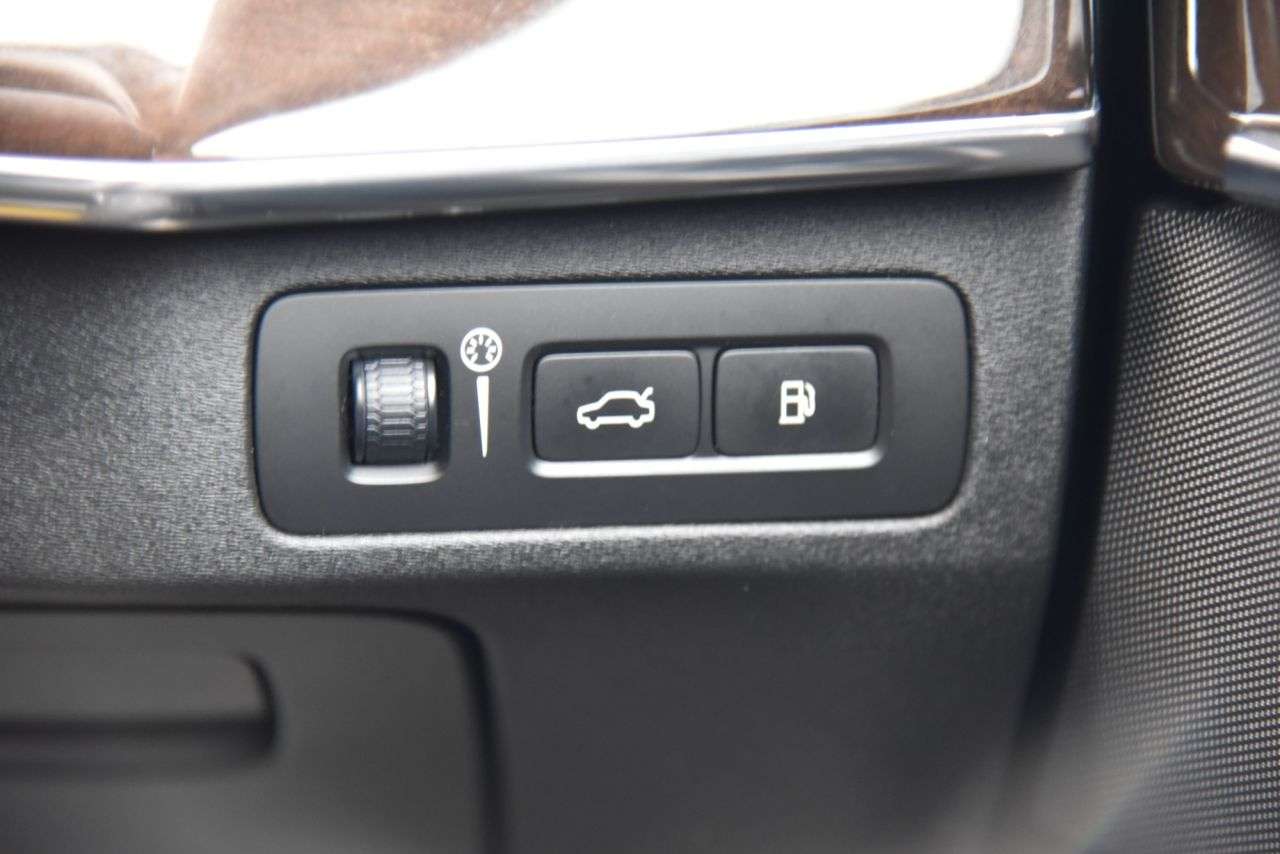 2017 VOLVO XC90 2017 VOLVO XC90