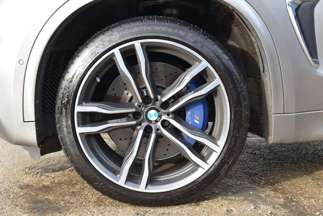 2017 BMW X5 M 2017 BMW X5 M