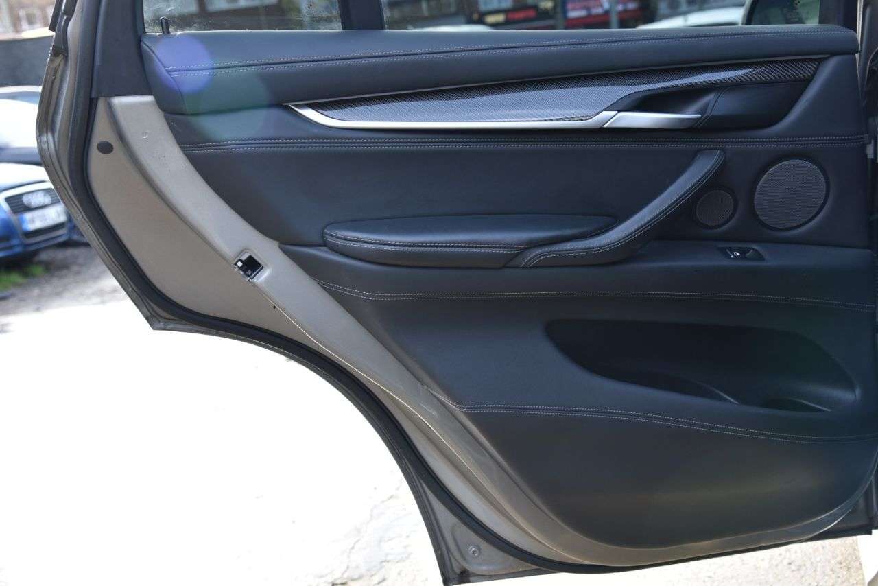 2017 BMW X5 M 2017 BMW X5 M