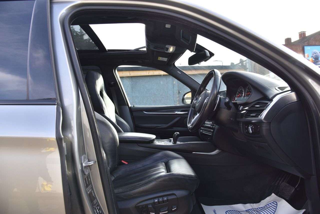 2017 BMW X5 M 2017 BMW X5 M