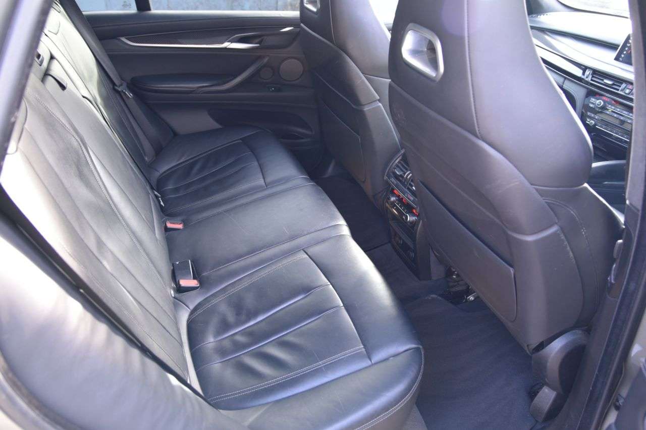 2017 BMW X5 M 2017 BMW X5 M