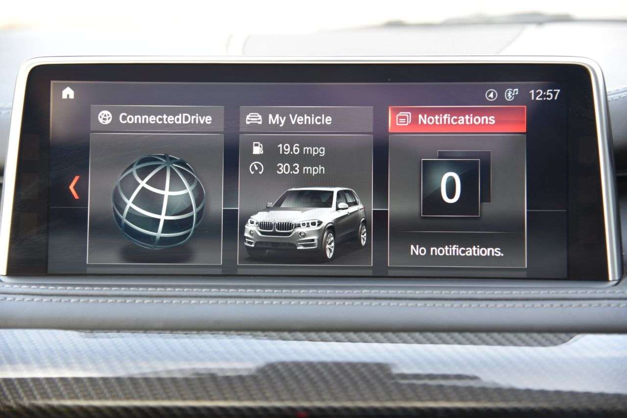 2017 BMW X5 M 2017 BMW X5 M