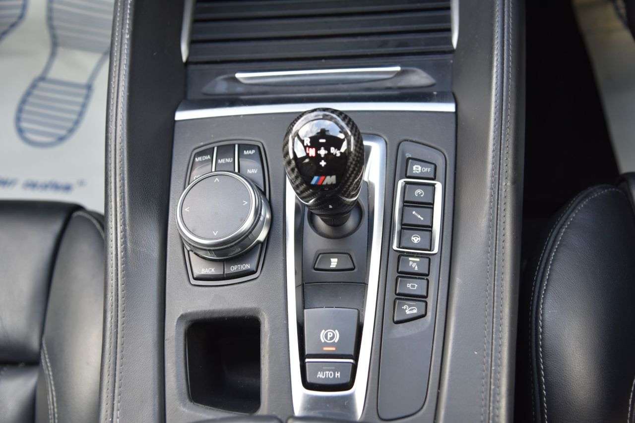 2017 BMW X5 M 2017 BMW X5 M