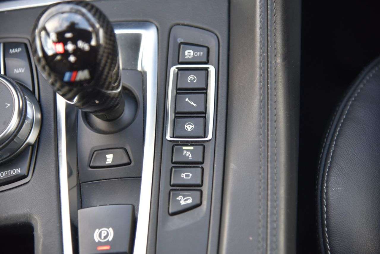 2017 BMW X5 M 2017 BMW X5 M