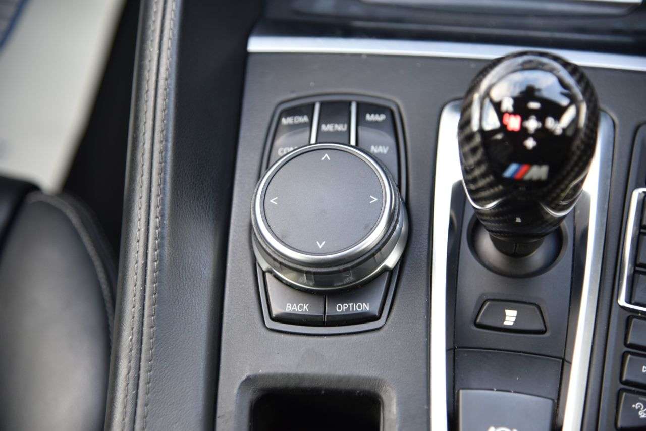 2017 BMW X5 M 2017 BMW X5 M