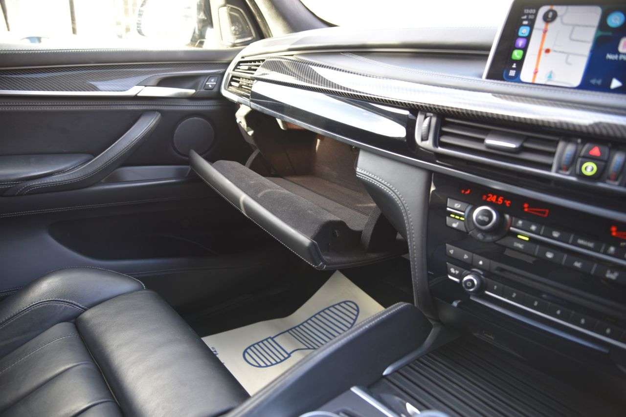 2017 BMW X5 M 2017 BMW X5 M