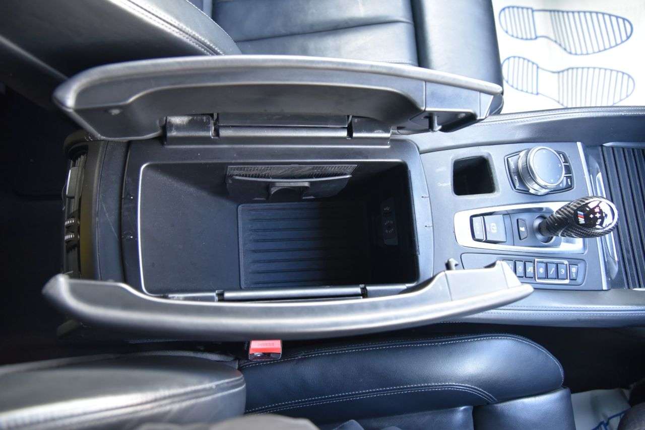 2017 BMW X5 M 2017 BMW X5 M