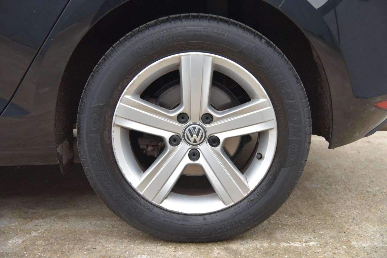 2017 VOLKSWAGEN GOLF 2017 VOLKSWAGEN GOLF