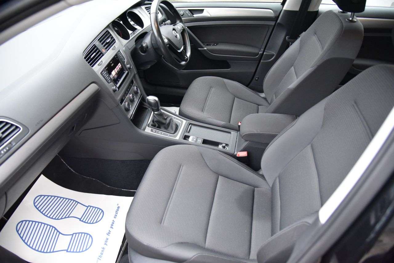 2017 VOLKSWAGEN GOLF 2017 VOLKSWAGEN GOLF