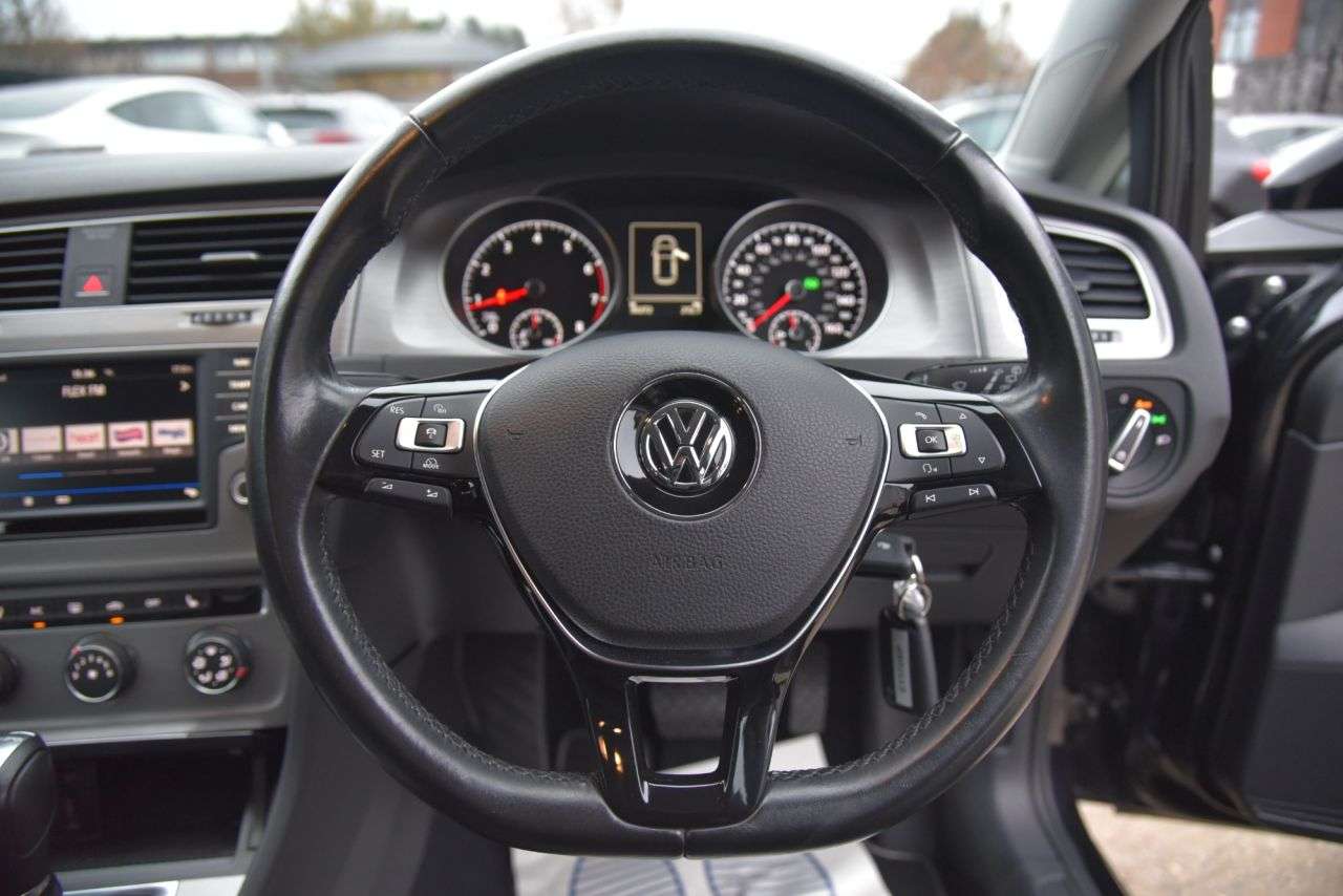 2017 VOLKSWAGEN GOLF 2017 VOLKSWAGEN GOLF