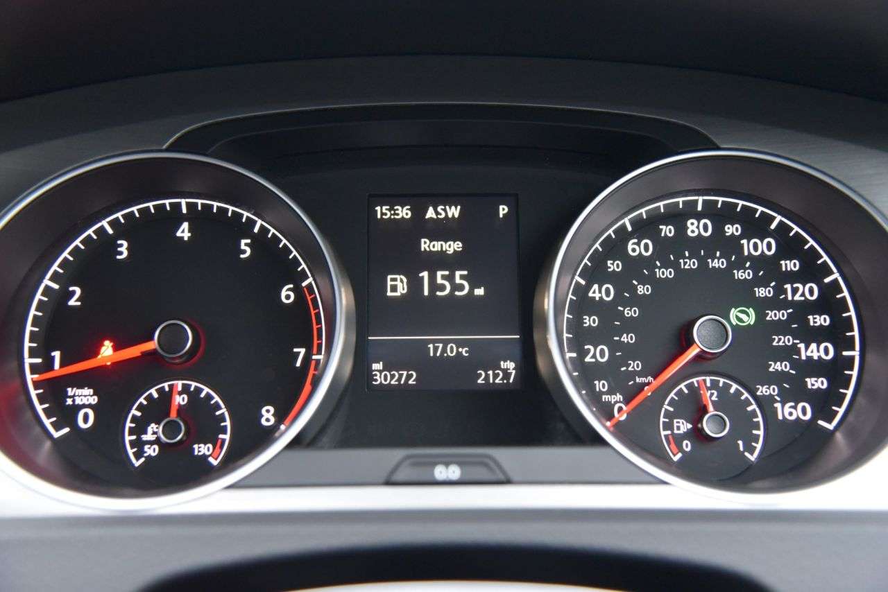 2017 VOLKSWAGEN GOLF 2017 VOLKSWAGEN GOLF