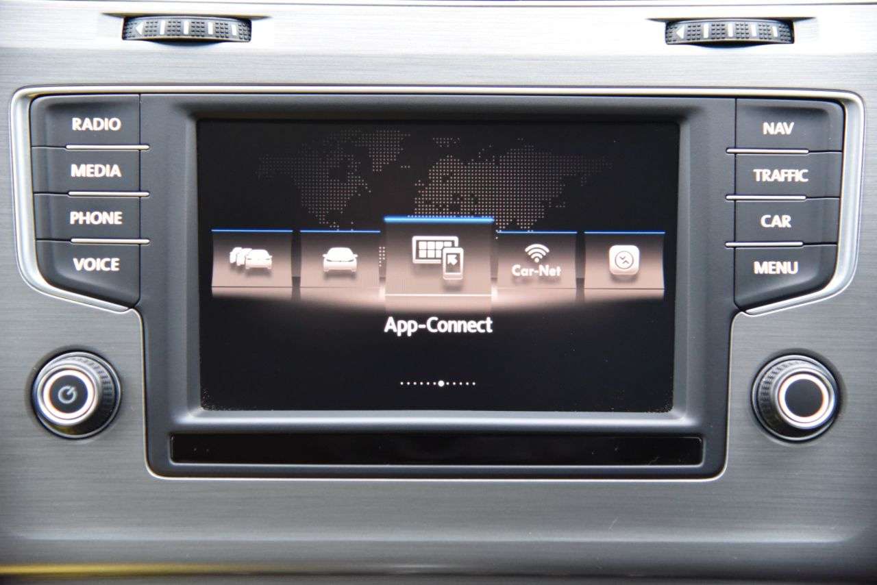 2017 VOLKSWAGEN GOLF 2017 VOLKSWAGEN GOLF