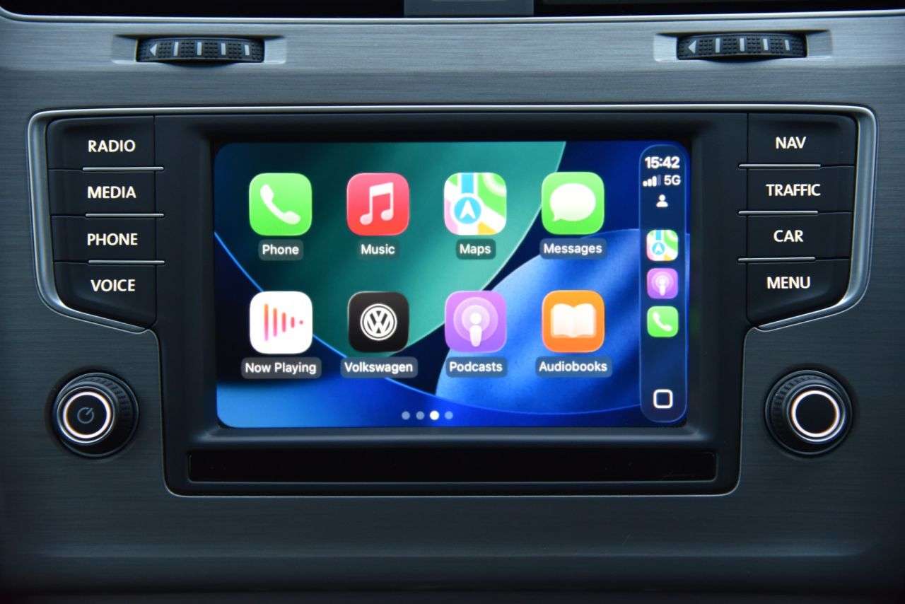 2017 VOLKSWAGEN GOLF 2017 VOLKSWAGEN GOLF