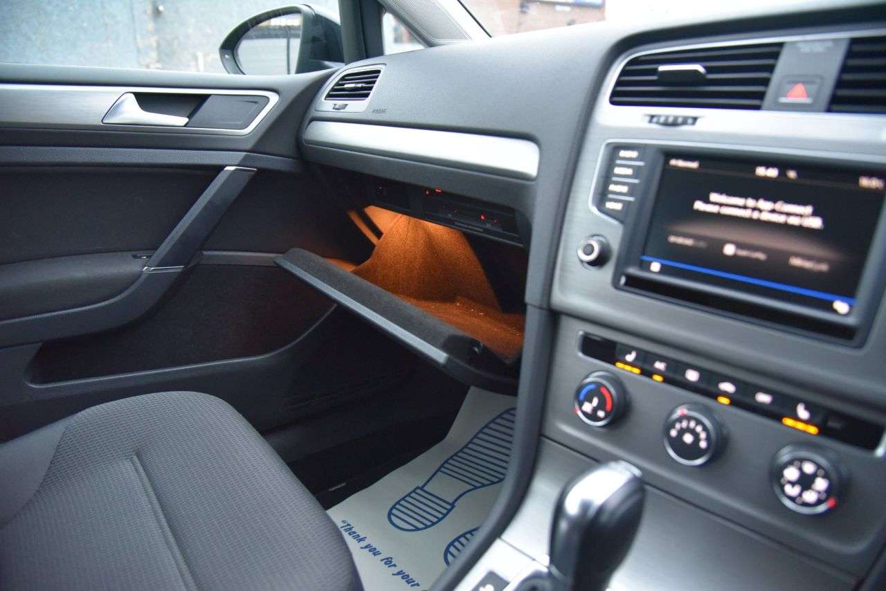 2017 VOLKSWAGEN GOLF 2017 VOLKSWAGEN GOLF