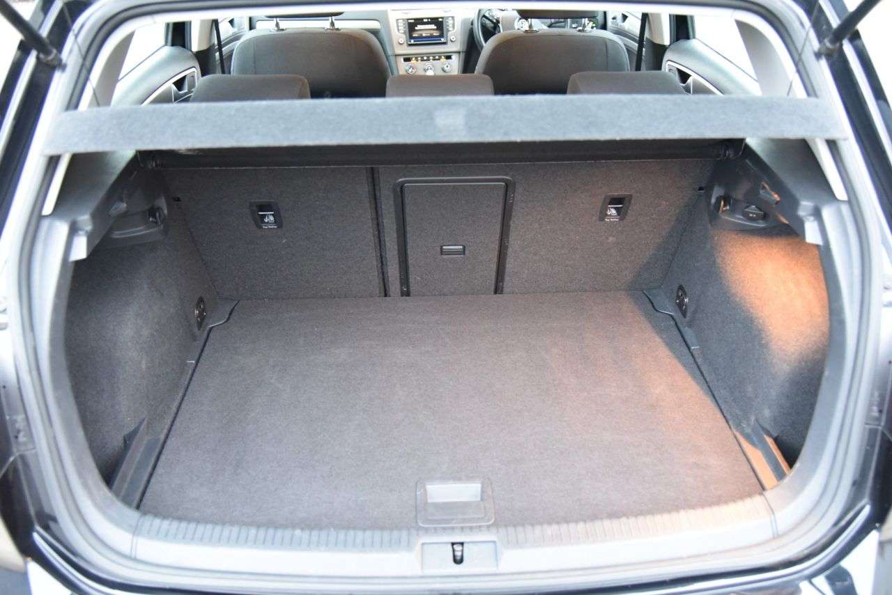 2017 VOLKSWAGEN GOLF 2017 VOLKSWAGEN GOLF