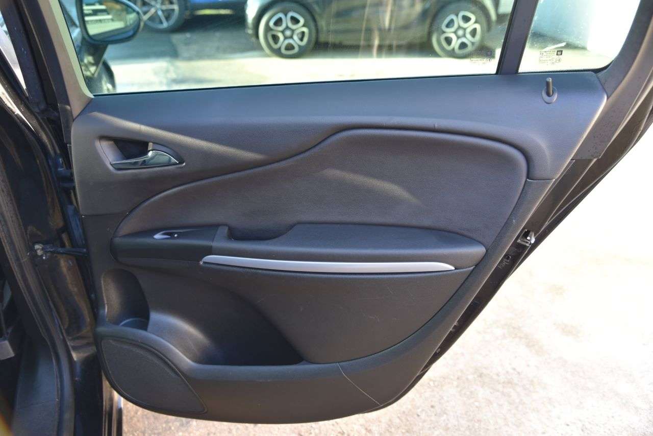 2017 VAUXHALL ZAFIRA TOURER 2017 VAUXHALL ZAFIRA TOURER