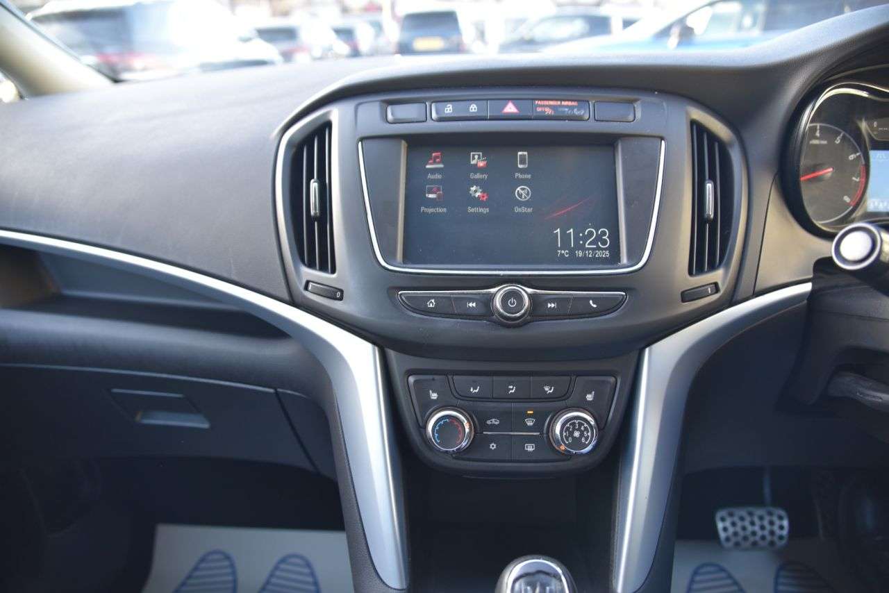2017 VAUXHALL ZAFIRA TOURER 2017 VAUXHALL ZAFIRA TOURER