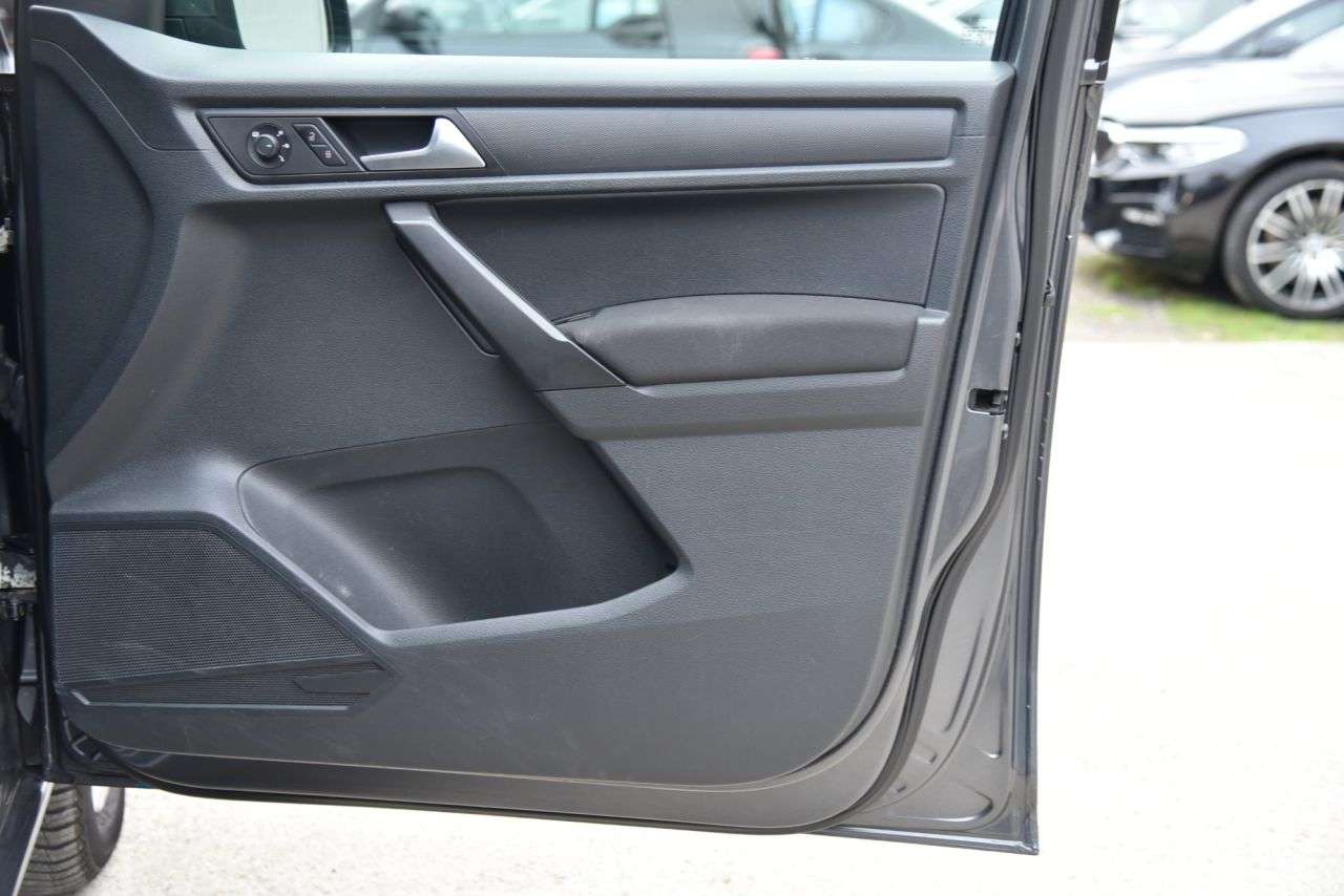 2018 VOLKSWAGEN CADDY MAXI LIFE 2018 VOLKSWAGEN CADDY MAXI LIFE