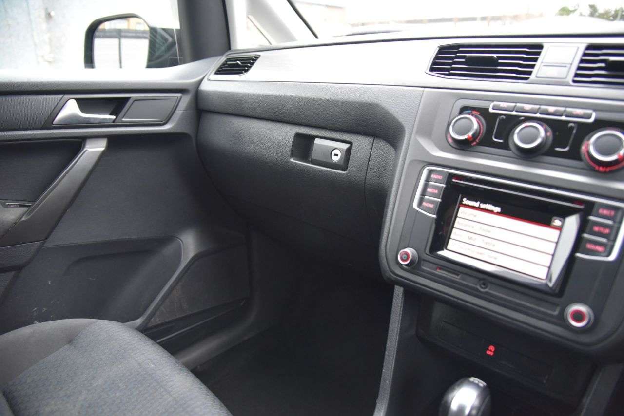 2018 VOLKSWAGEN CADDY MAXI LIFE 2018 VOLKSWAGEN CADDY MAXI LIFE