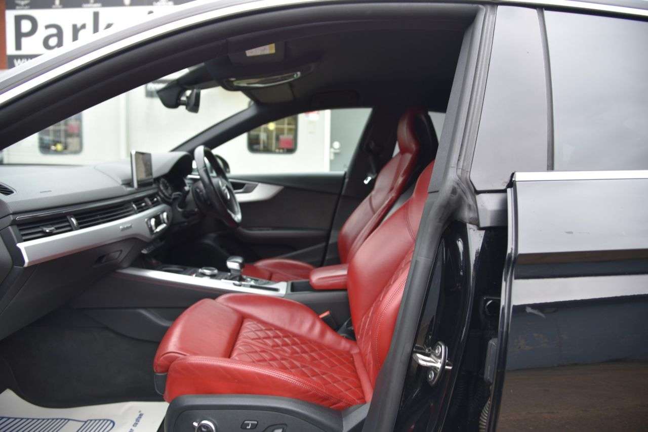 2017 AUDI S5 2017 AUDI S5