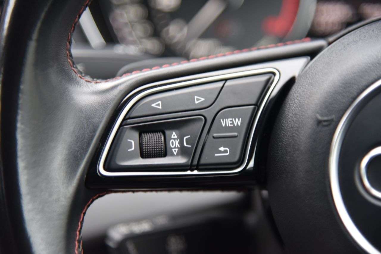 2017 AUDI S5 2017 AUDI S5