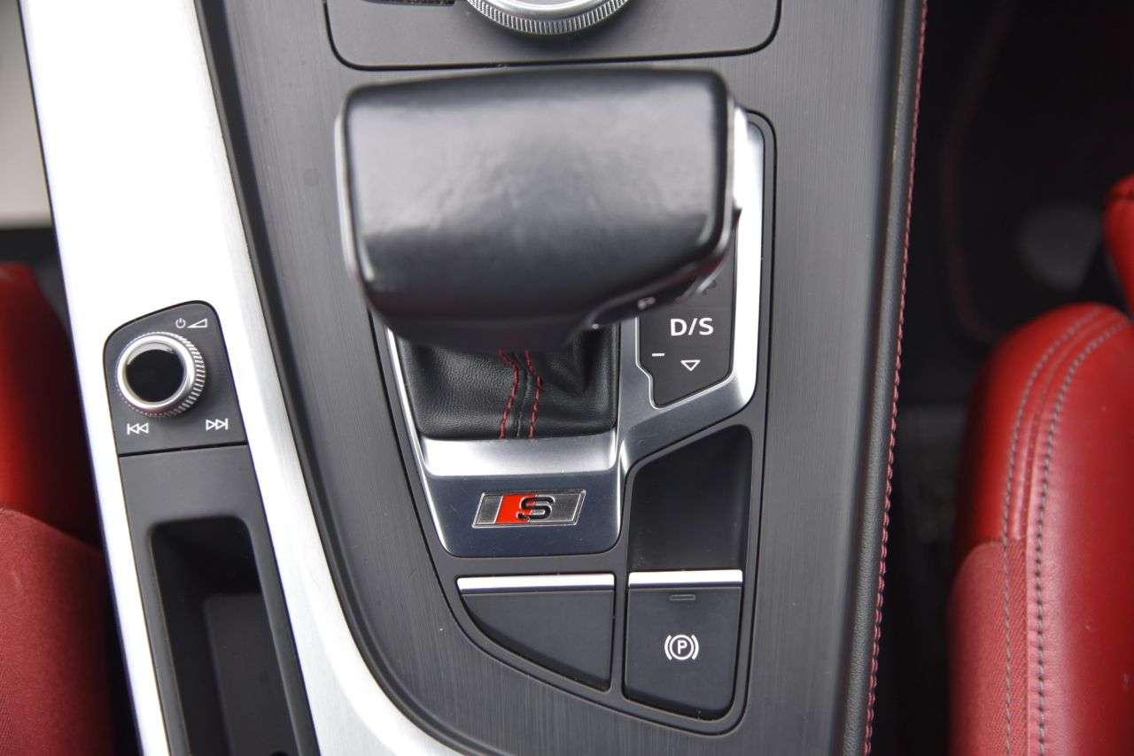 2017 AUDI S5 2017 AUDI S5