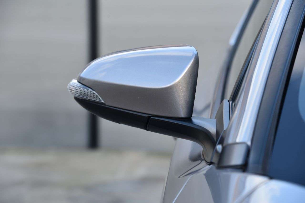 2018 TOYOTA C-HR 2018 TOYOTA C-HR