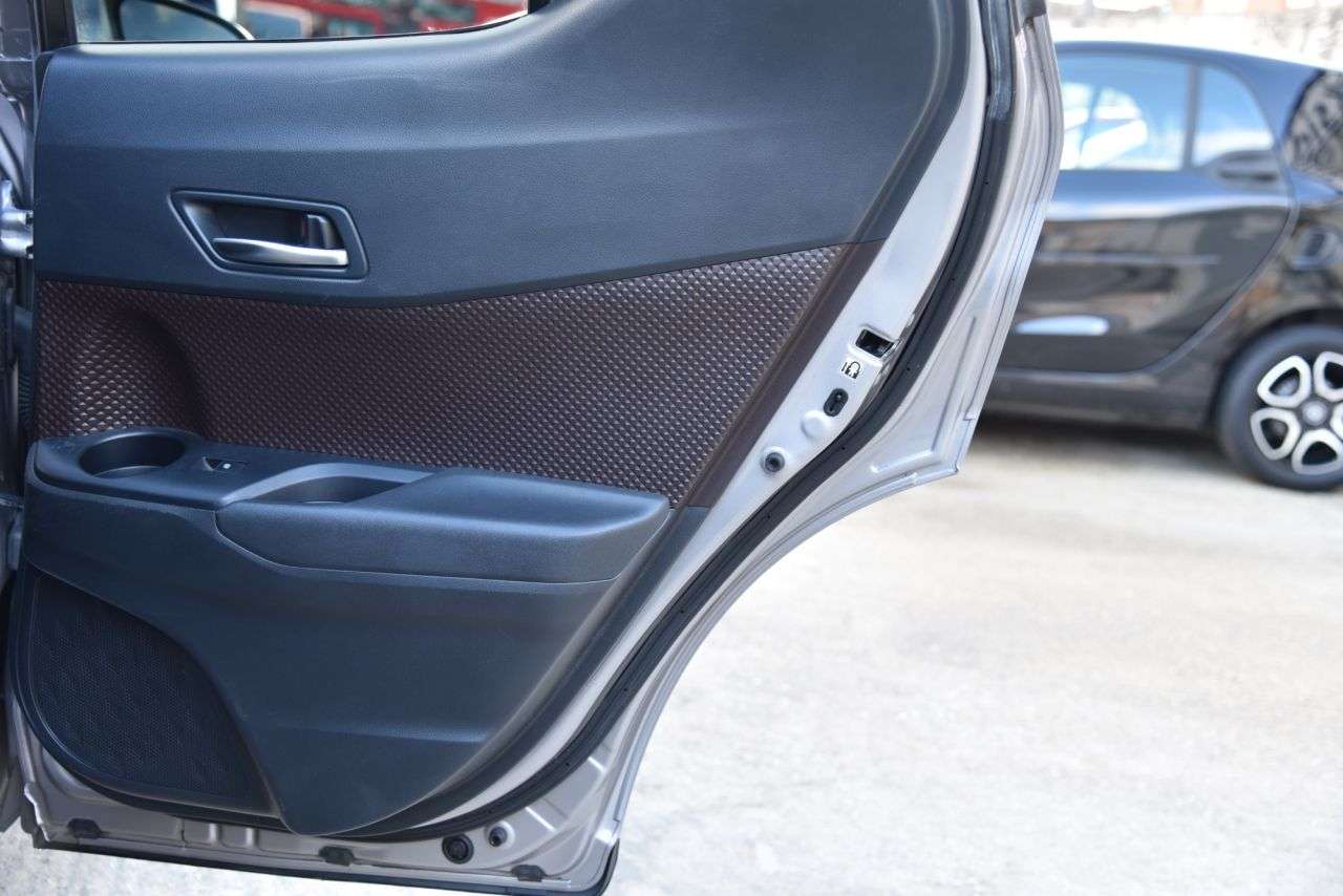 2018 TOYOTA C-HR 2018 TOYOTA C-HR