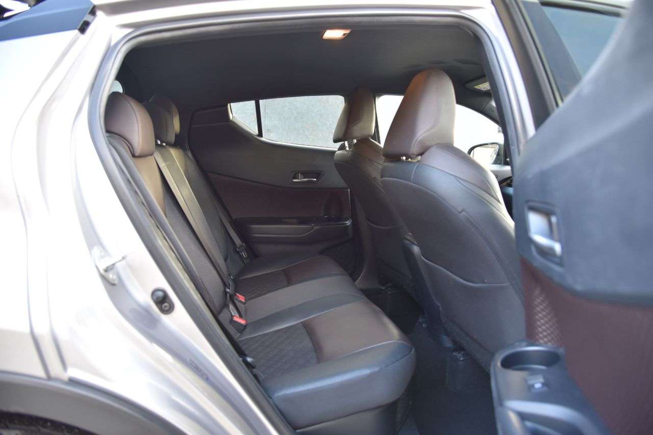 2018 TOYOTA C-HR 2018 TOYOTA C-HR