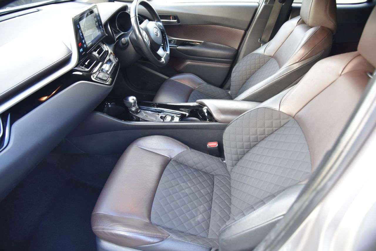 2018 TOYOTA C-HR 2018 TOYOTA C-HR