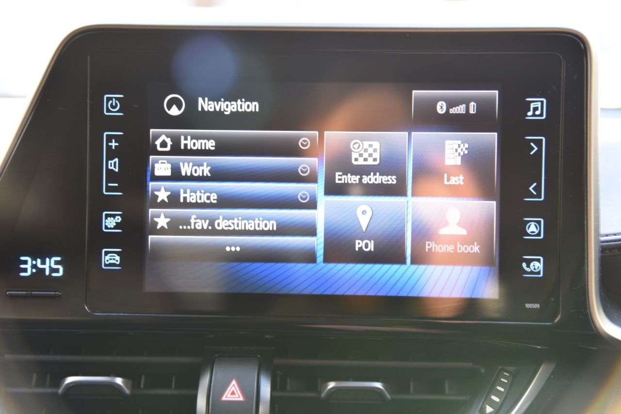 2018 TOYOTA C-HR 2018 TOYOTA C-HR