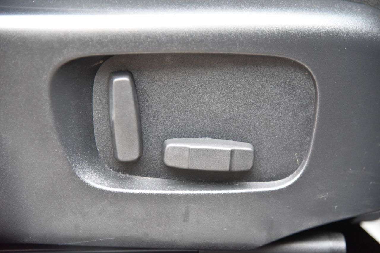 2019 LAND ROVER RANGE ROVER EVOQUE 2019 LAND ROVER RANGE ROVER EVOQUE