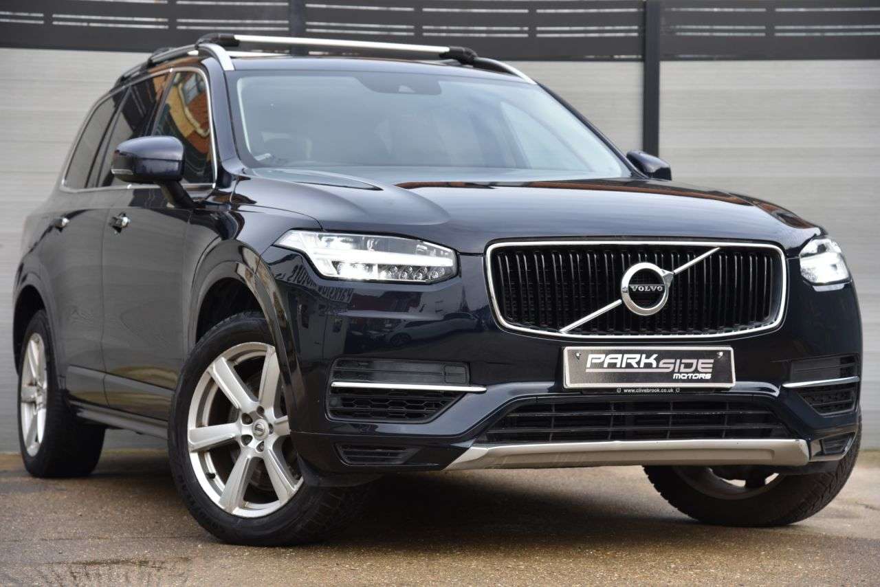 A 2016 VOLVO XC90 2.0h T8 Twin Engine 9.2kWh Momentum SUV 5dr Petrol Plug-in Hybrid Auto 4WD A 2016 VOLVO XC90 2.0h T8 Twin Engine 9.2kWh Momentum SUV 5dr Petrol Plug-in Hybrid Auto 4WD