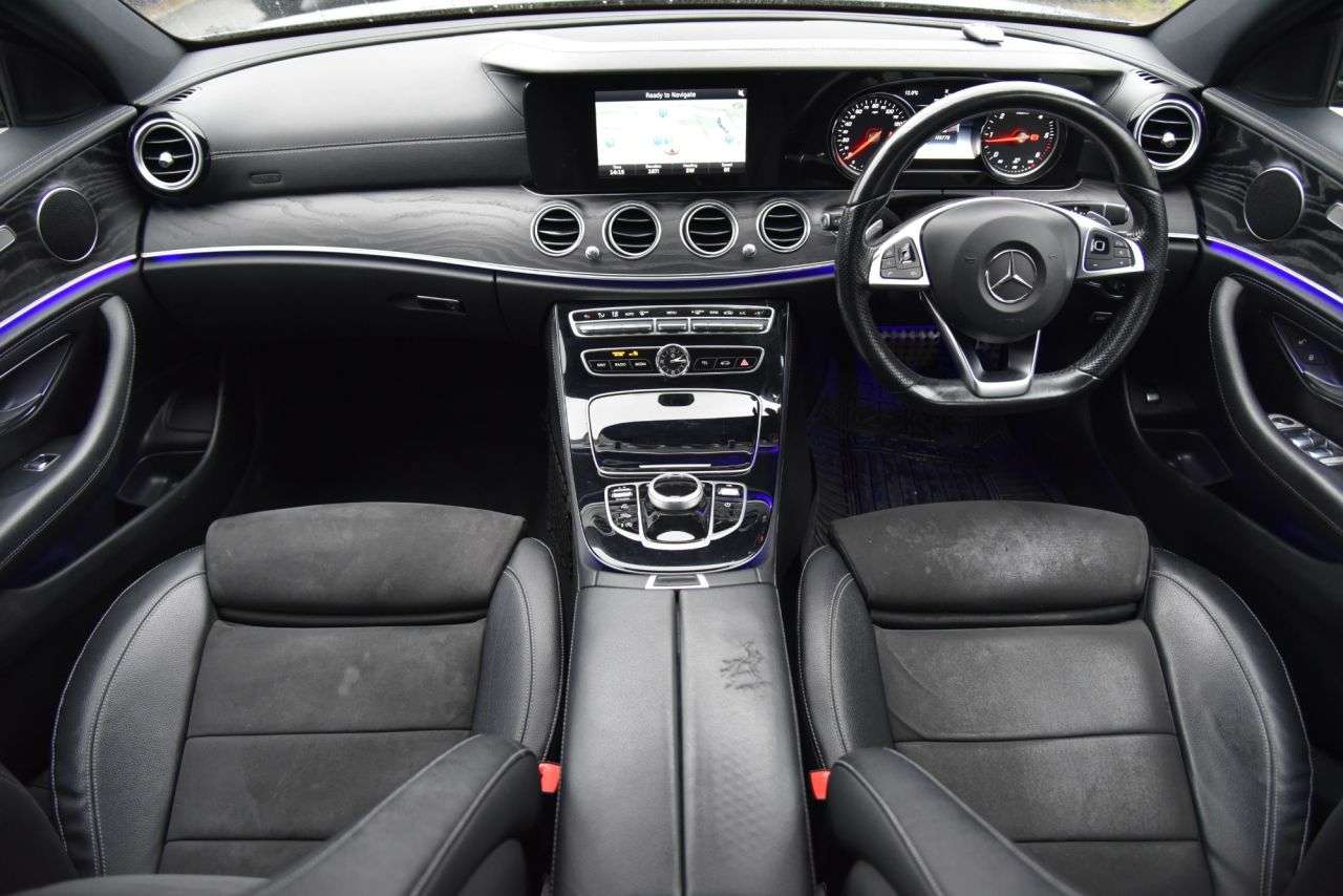 A 2017 MERCEDES-BENZ E-CLASS 2.0 E220d AMG Line Saloon 4dr Diesel G-Tronic+ Euro 6 (s/s) (194 ps) ULEZ | A 2017 MERCEDES-BENZ E-CLASS 2.0 E220d AMG Line Saloon 4dr Diesel G-Tronic+ Euro 6 (s/s) (194 ps) ULEZ |