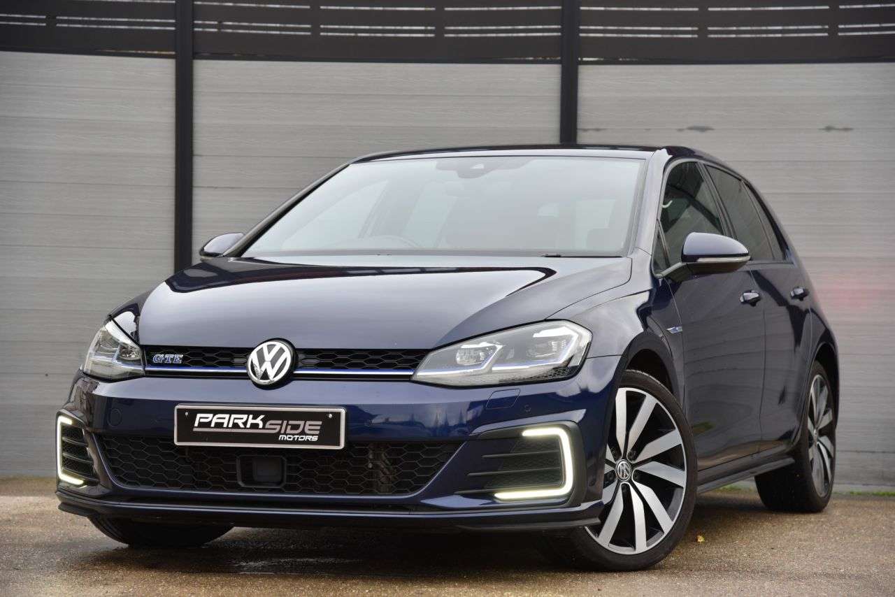 2020 VOLKSWAGEN GOLF 2020 VOLKSWAGEN GOLF