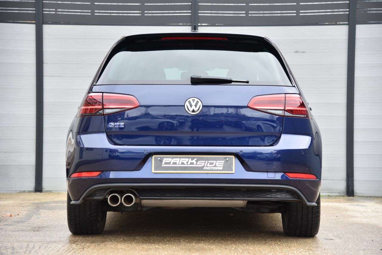 2020 VOLKSWAGEN GOLF 2020 VOLKSWAGEN GOLF